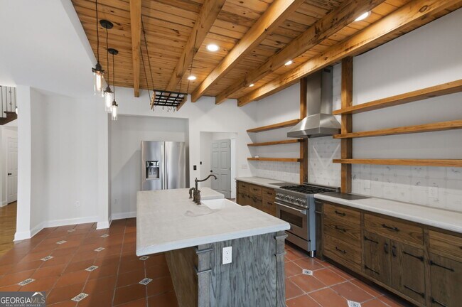 Building Photo - 1776 Old Country Pl