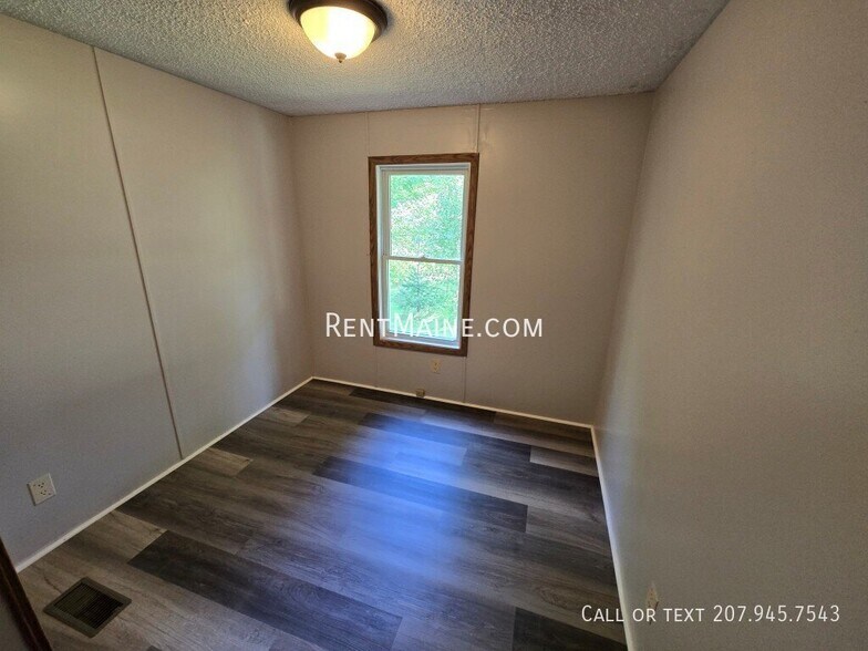Building Photo - 71 Sweet Fern Dr