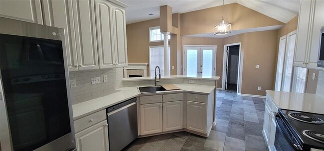 Building Photo - 7554 Pinnacle Point
