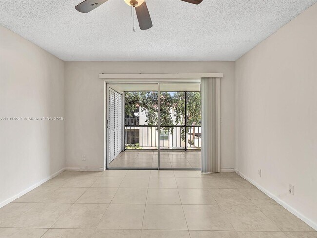 Building Photo - 614 NW 13th St