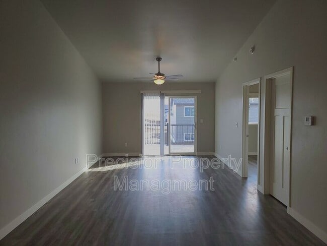 Building Photo - 196 Mcgriff Way