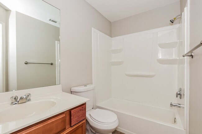 Building Photo - 8051 Logan Dr
