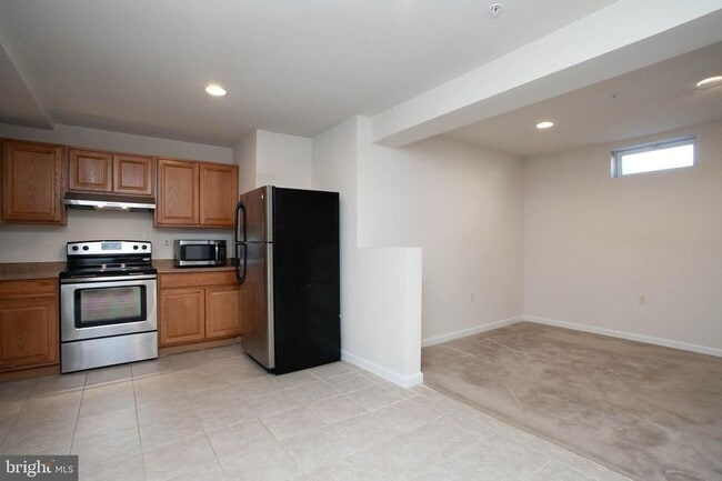 Building Photo - 4776 Monterey Ct