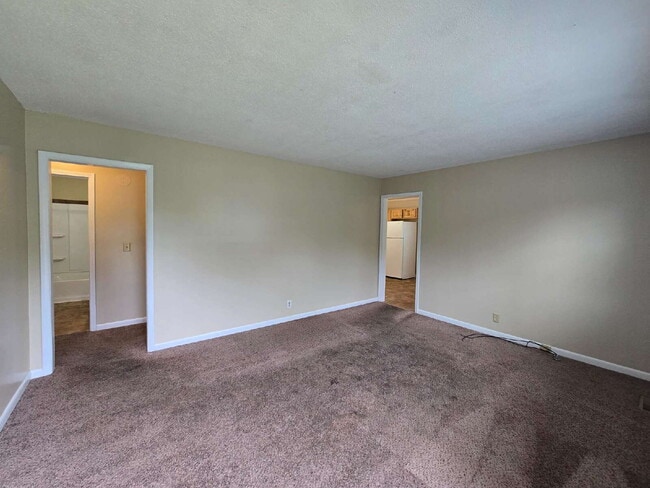 Primary Photo - 878 Wedgewood Ct