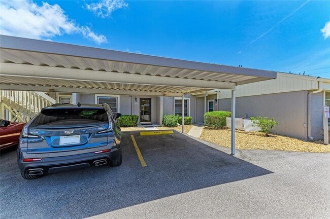 Building Photo - 6108 7th Ave W
