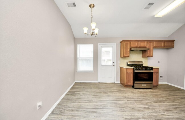 Building Photo - 24311 Hard Wood Dr
