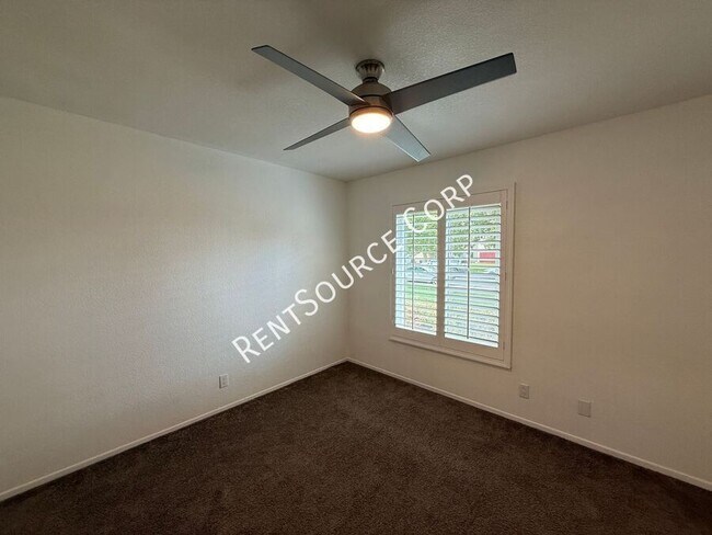 Building Photo - 3321 Kaylyn St