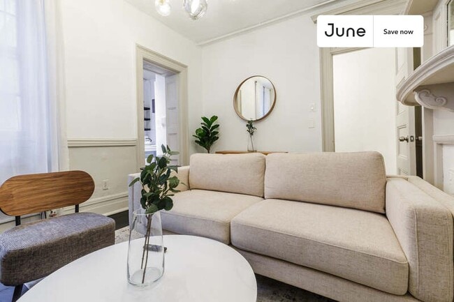 Building Photo - 400 W 20th St