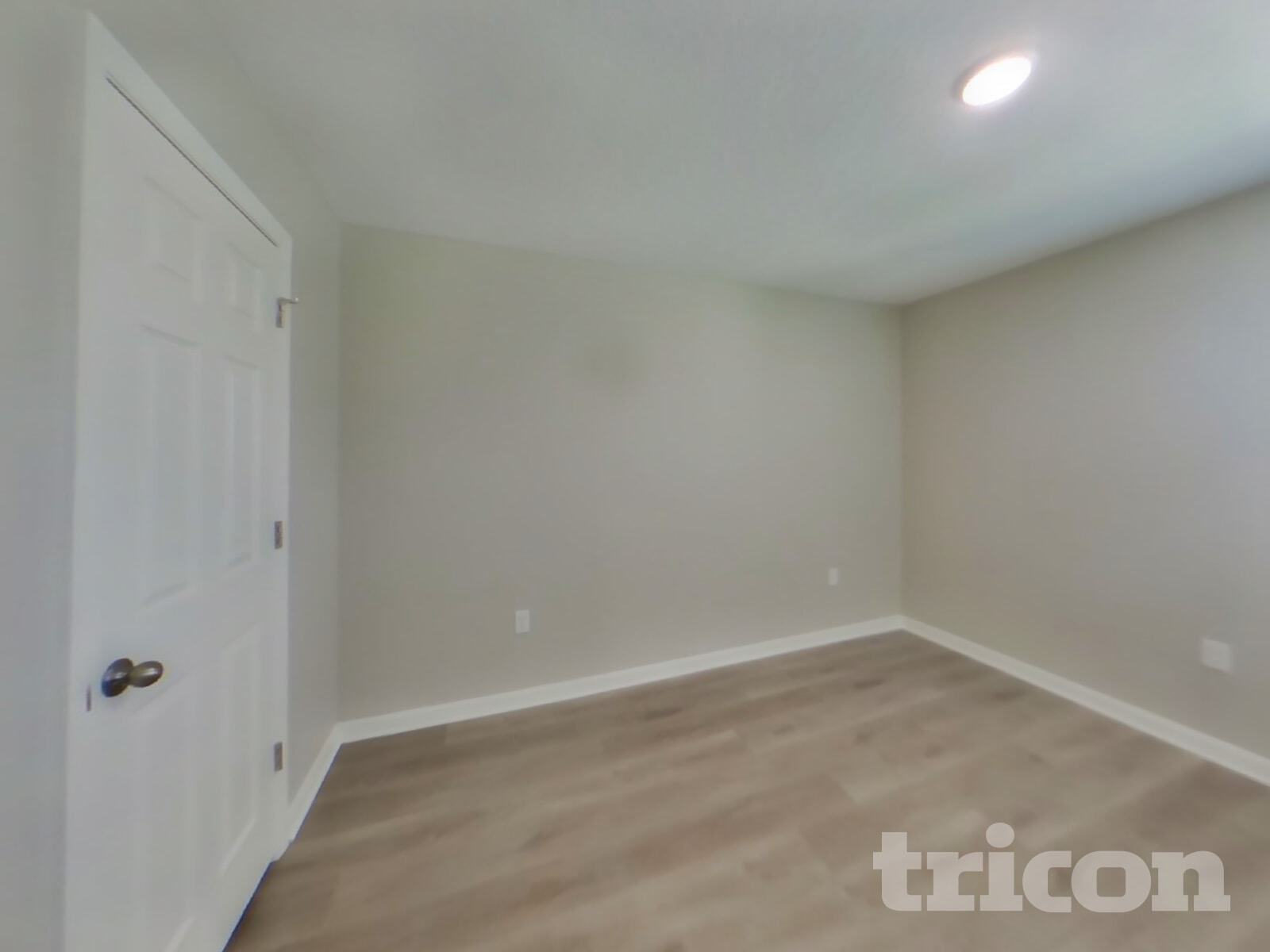 Building Photo - 5475 Summer Sunset Dr