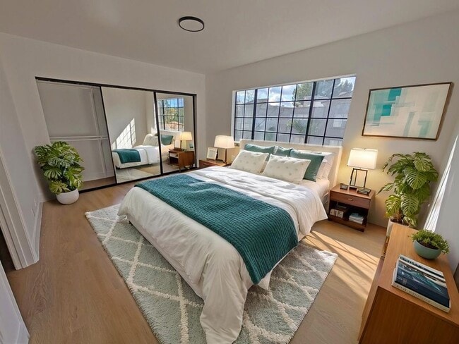 Building Photo - 4454 Coldwater Canyon Ave