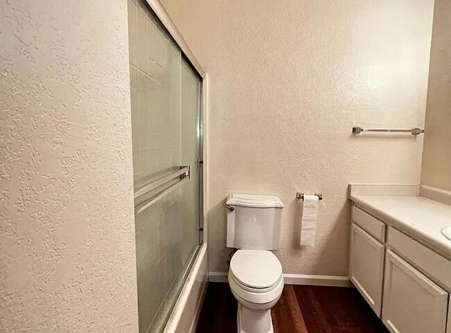 Building Photo - 4875 N Backer Ave