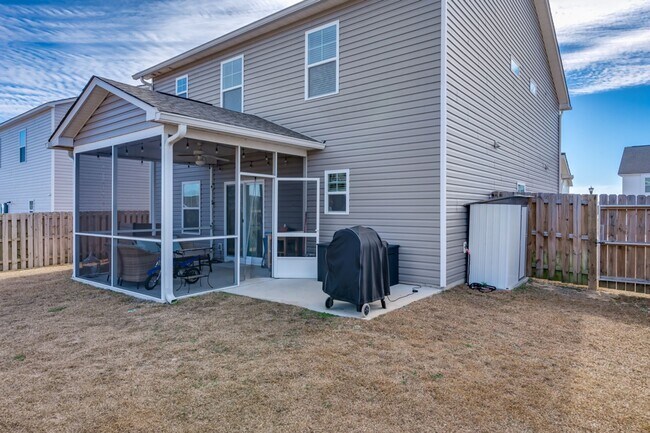 Building Photo - Beautiful, Almost New Home Located in The Desirable Elgin, SC