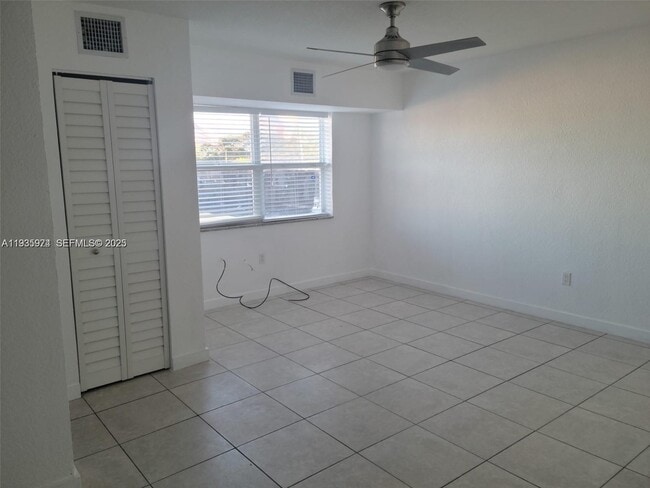 Building Photo - 5655 Johnson St