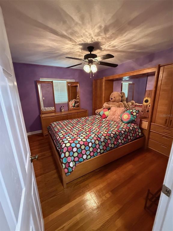 Building Photo - 3250 SE Lake Weir Ave