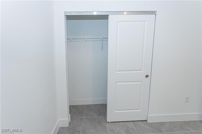 Building Photo - 5096 Nevola Ave