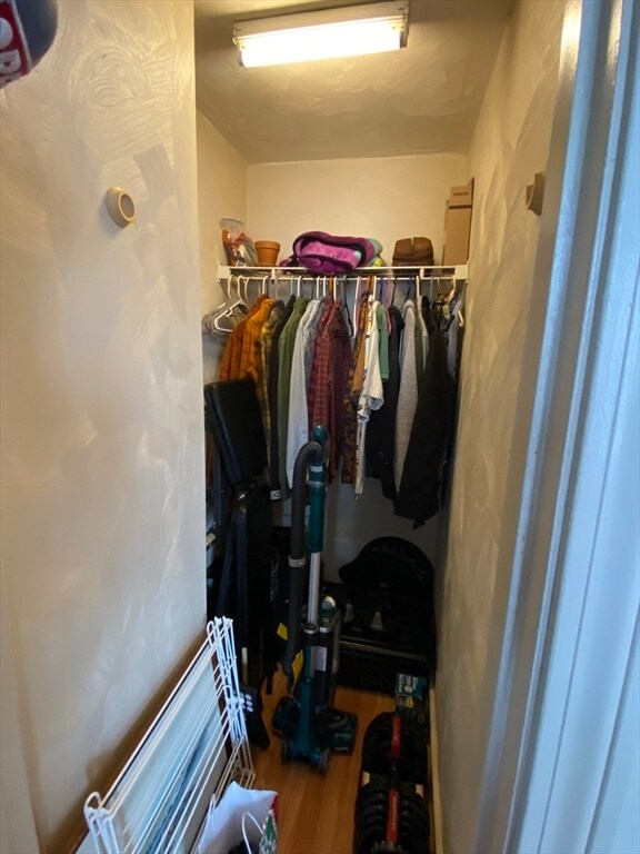 Building Photo - 16 Lincoln St