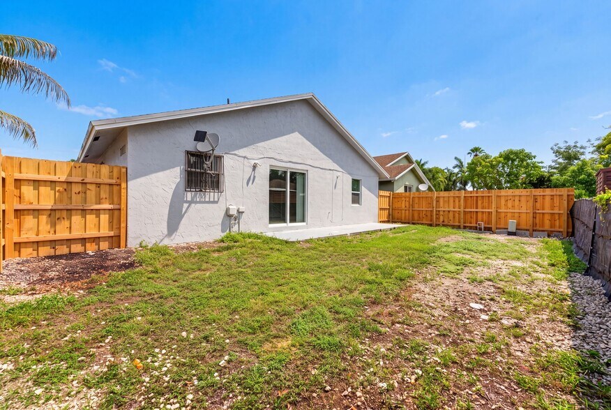 Building Photo - 29617 SW 158th Ct