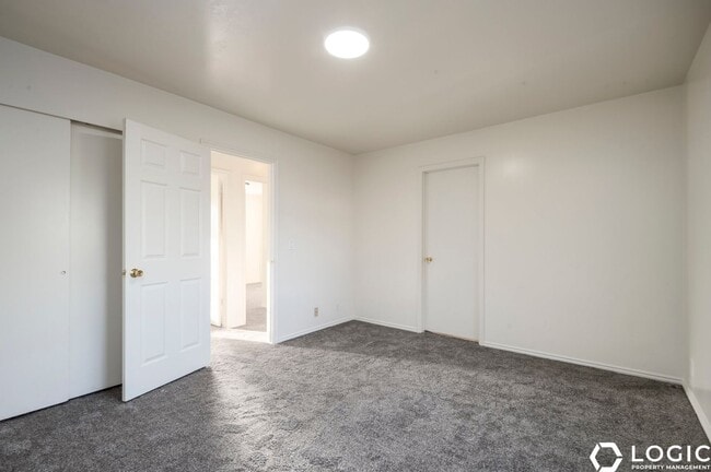 Building Photo - Great Home in Excellent Location!