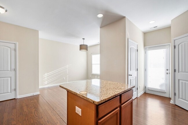 Building Photo - Refined Living: 3BR Townhome in Morrisville’s Keystone Park!