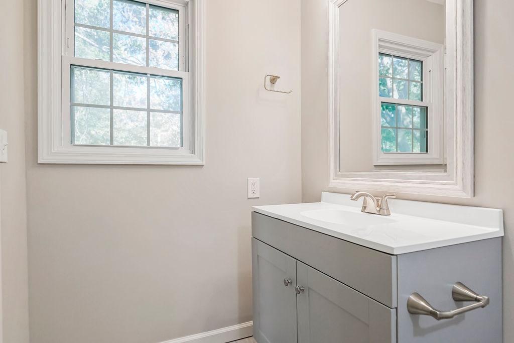 Building Photo - 9859 Connell Dr