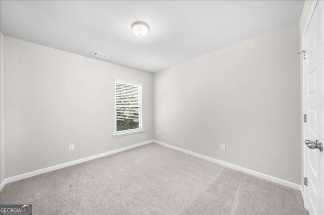 Building Photo - 220 Harrison St