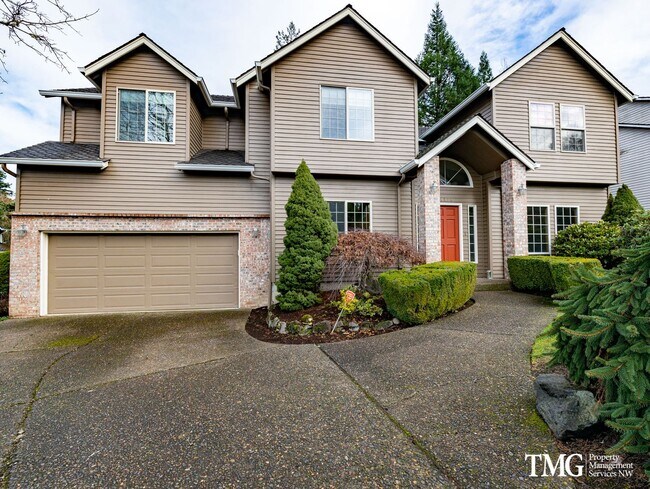 Building Photo - Grand 5+ Bedroom Home in Desirable Garden Home- Raleigh Hills Location with 2800 Sq Ft!