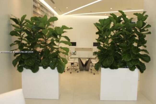Building Photo - 4250 Biscayne Blvd