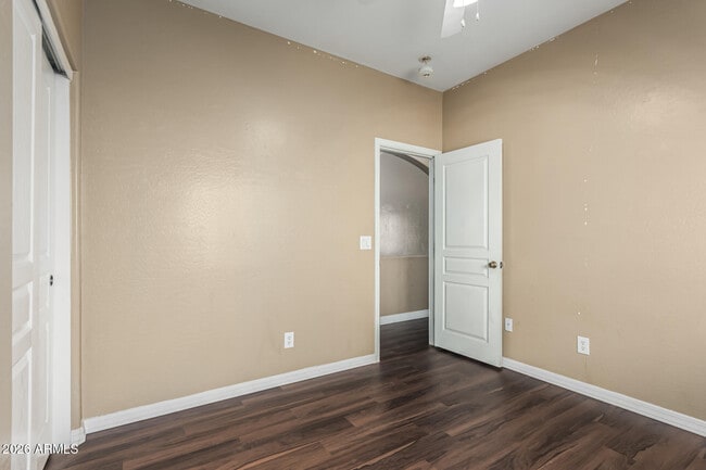 Building Photo - 2513 W Novak Way