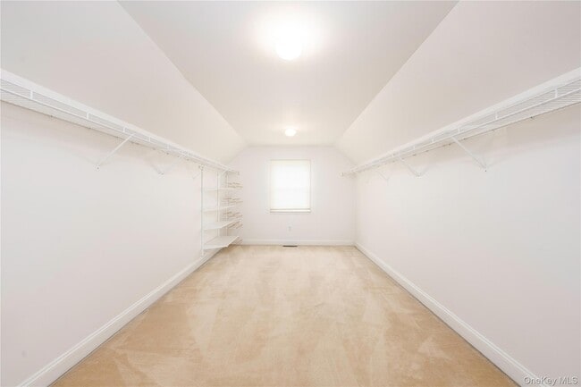 Building Photo - 46 McGuiness Ln