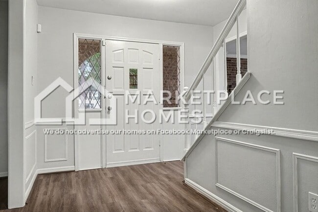 Building Photo - 7611 Theisswood Rd