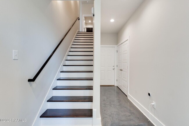 Building Photo - 124 Canvasback Dr
