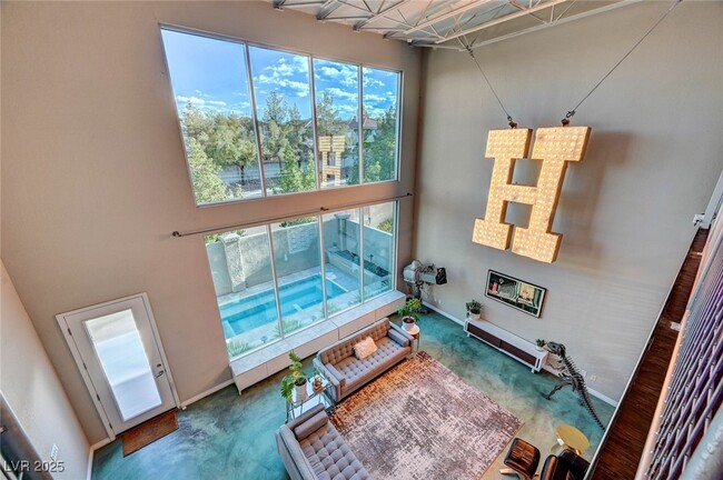 Building Photo - 5096 Thunder River Cir