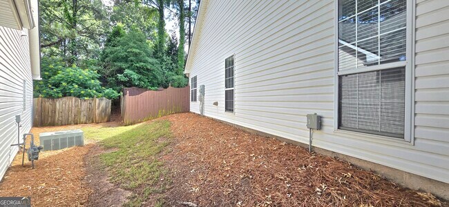 Building Photo - 3 Castleton Ct