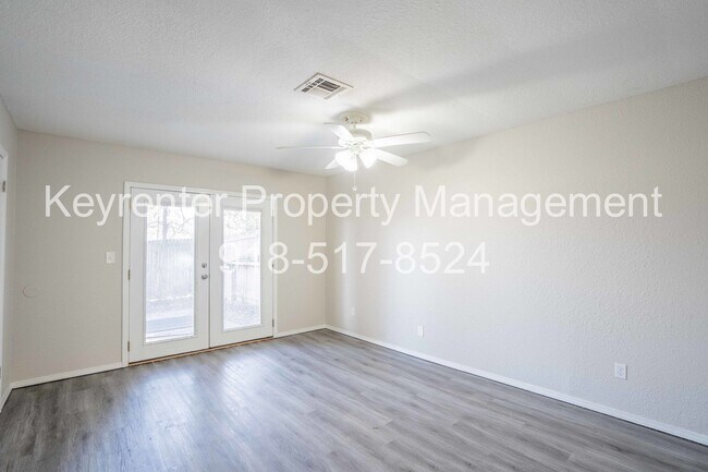 Building Photo - S Hudson Ave Duplex