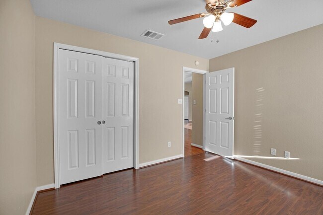 Building Photo - 4494 Heritage Well Ln