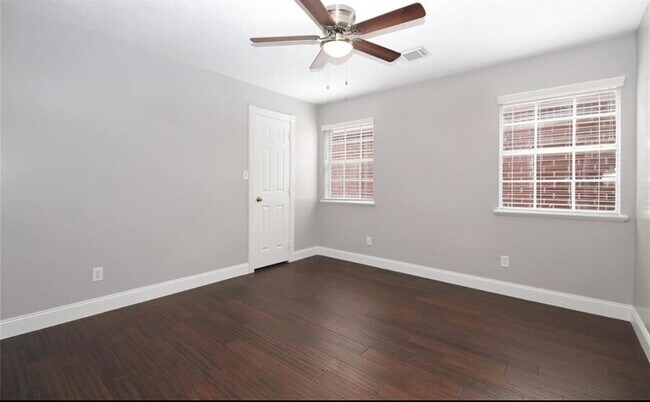 Building Photo - 14326 Cashel Wood Dr