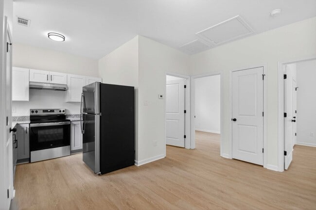 Building Photo - 2009-2011 Scotty Ct