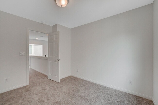 Building Photo - 7027 Jasper Hill Way
