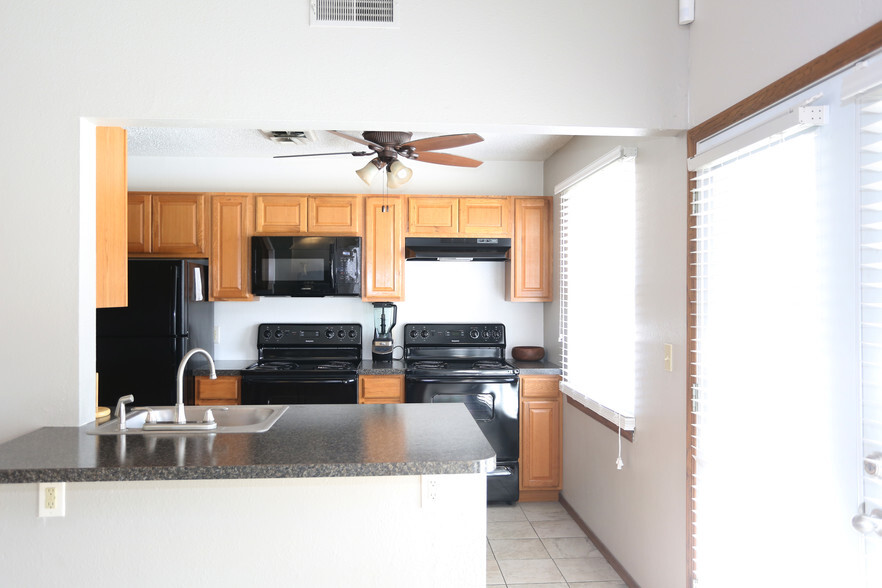 Interior Photo - Maple Ridge Apartments