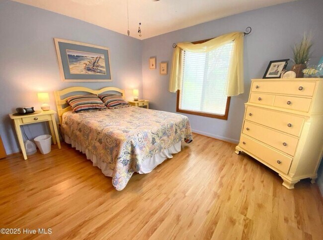 Building Photo - ***MOVE-IN SPECIAL*** $500 OFF OF YOUR FIR...