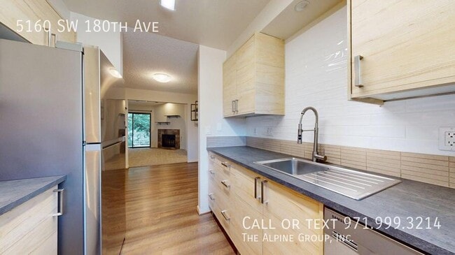Building Photo - 5160 SW 180th Ave