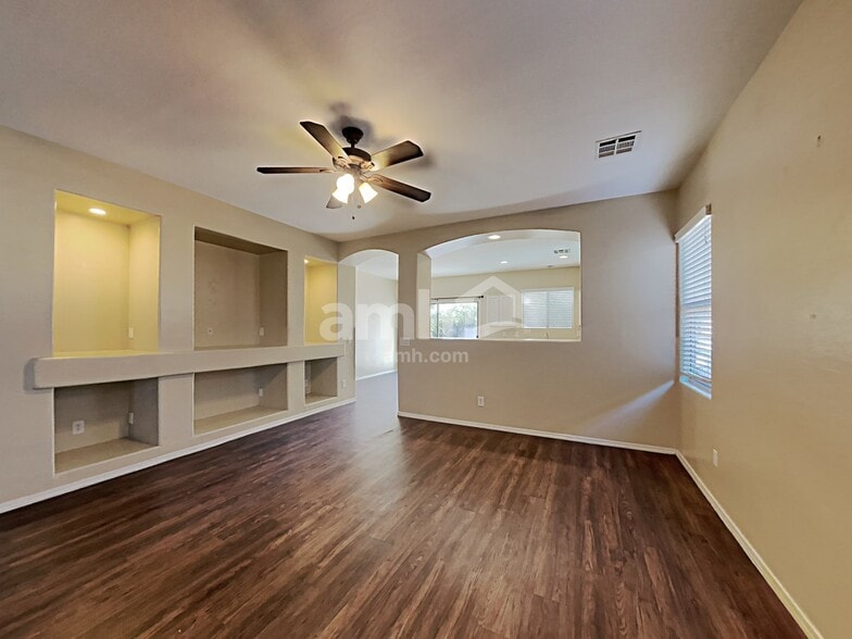 Building Photo - 9805 W Horse Thief Pass