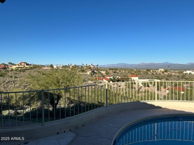 Building Photo - 16120 Cholla Dr