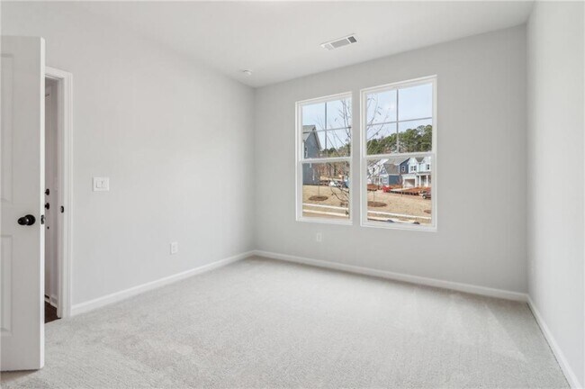 Building Photo - 2072 Buice Lake Pkwy