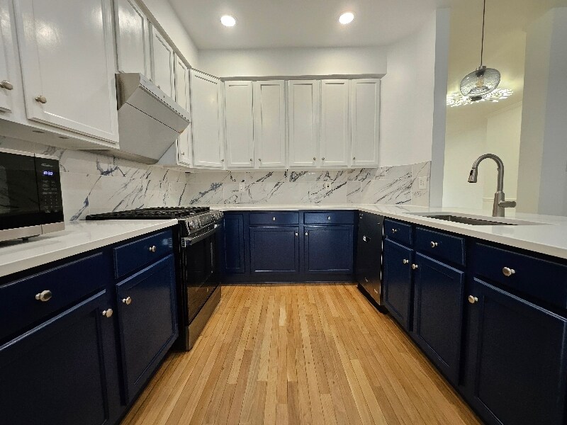 Building Photo - 113 Longpoint Way