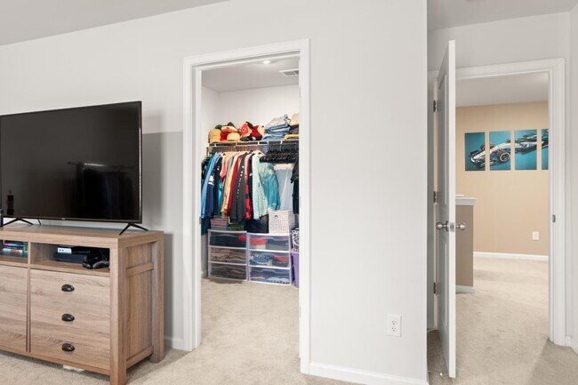 Building Photo - 103 Cardinal Flower Ct