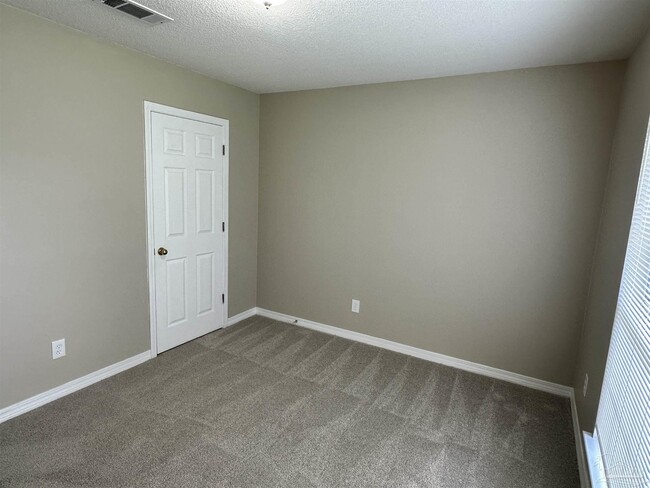 Building Photo - 7170 Rampart Way