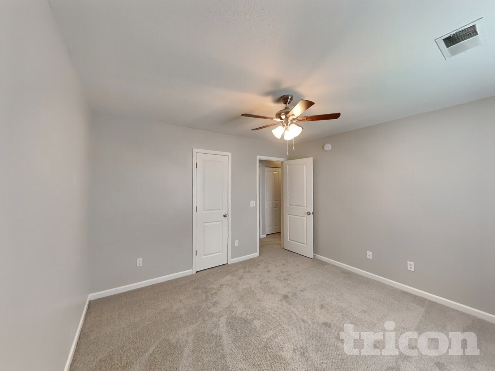 Building Photo - 113 Driftwood Ave