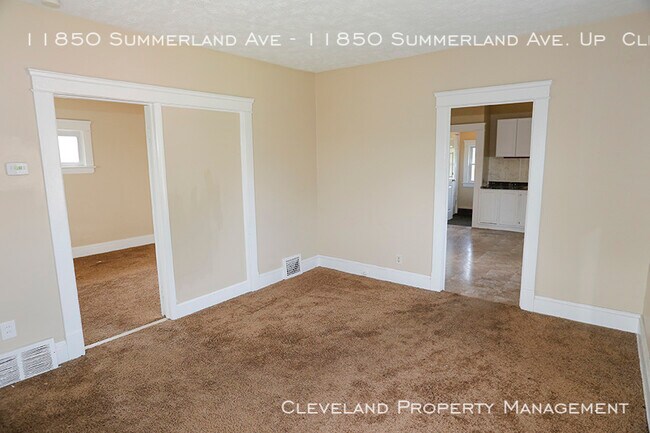 Building Photo - 11850 Summerland Ave