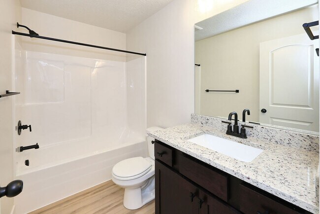 Building Photo - 1377 N Sage Dr